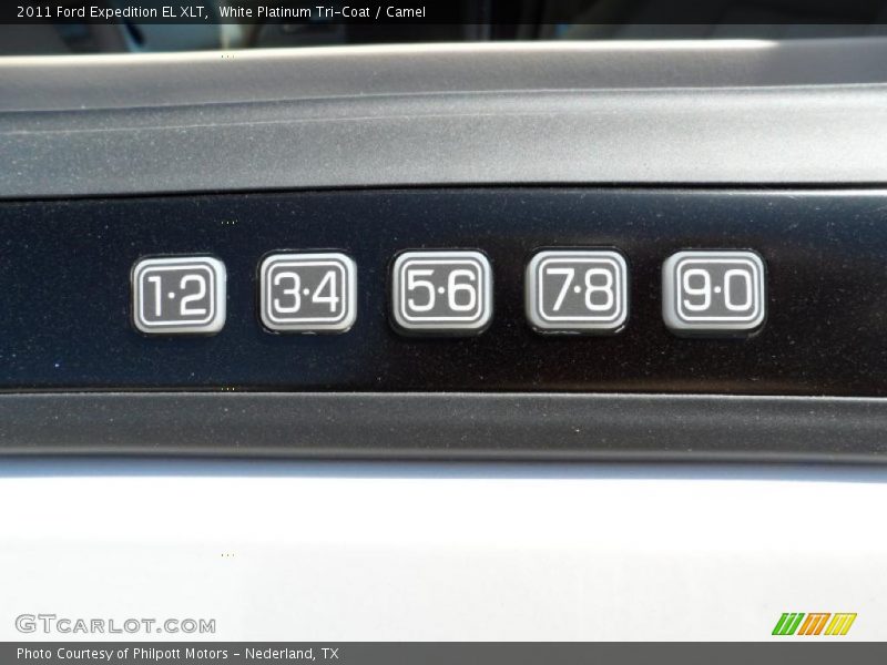 White Platinum Tri-Coat / Camel 2011 Ford Expedition EL XLT