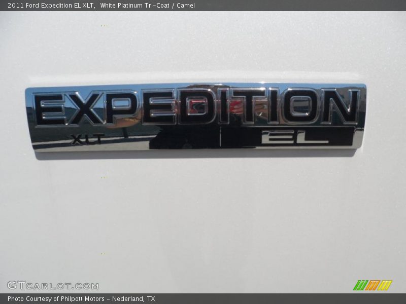White Platinum Tri-Coat / Camel 2011 Ford Expedition EL XLT