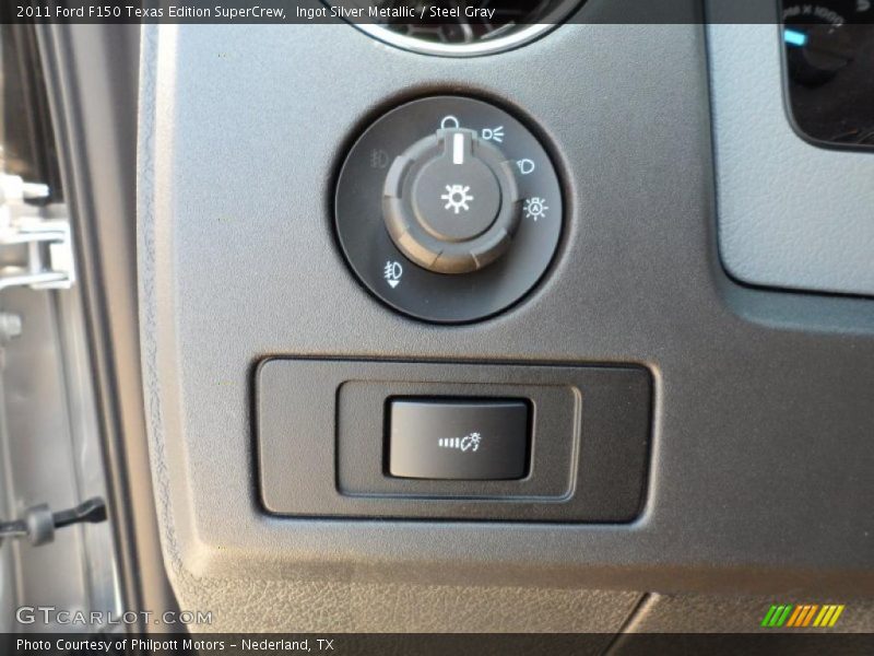 Ingot Silver Metallic / Steel Gray 2011 Ford F150 Texas Edition SuperCrew