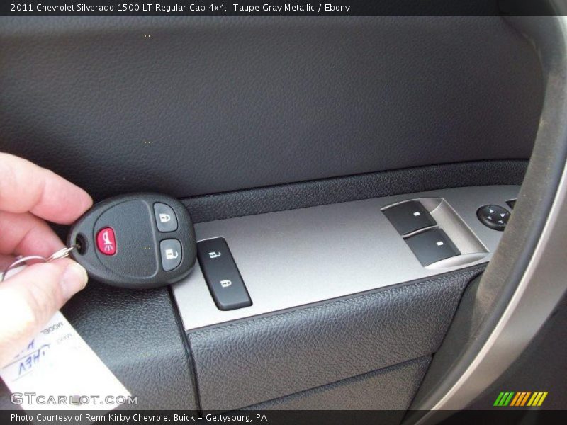 Taupe Gray Metallic / Ebony 2011 Chevrolet Silverado 1500 LT Regular Cab 4x4