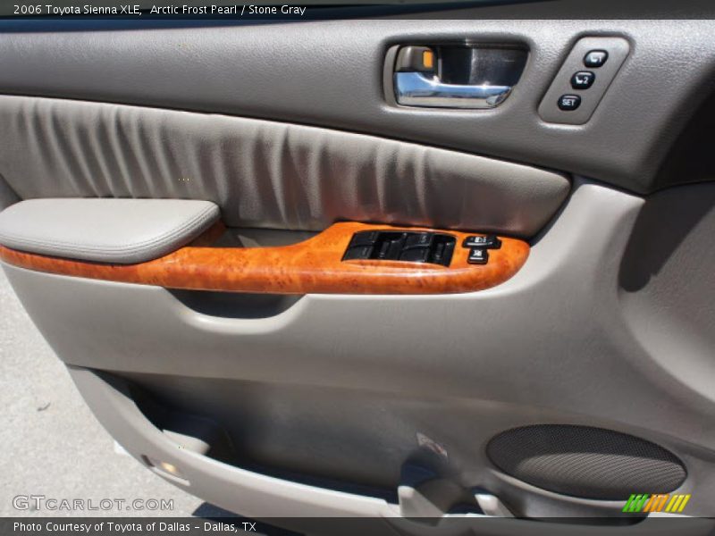Arctic Frost Pearl / Stone Gray 2006 Toyota Sienna XLE
