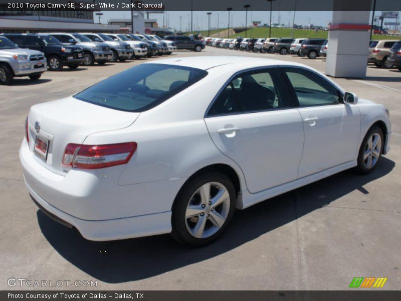 Super White / Dark Charcoal 2010 Toyota Camry SE