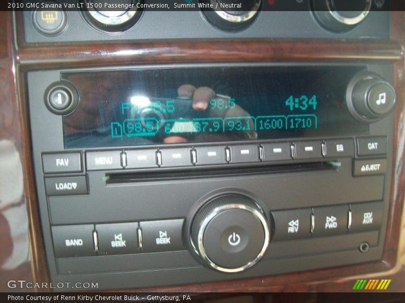 Summit White / Neutral 2010 GMC Savana Van LT 1500 Passenger Conversion