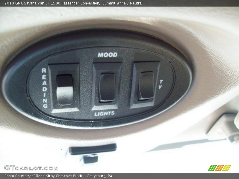 Summit White / Neutral 2010 GMC Savana Van LT 1500 Passenger Conversion