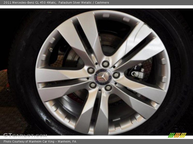 Palladium Silver Metallic / Cashmere 2011 Mercedes-Benz GL 450 4Matic