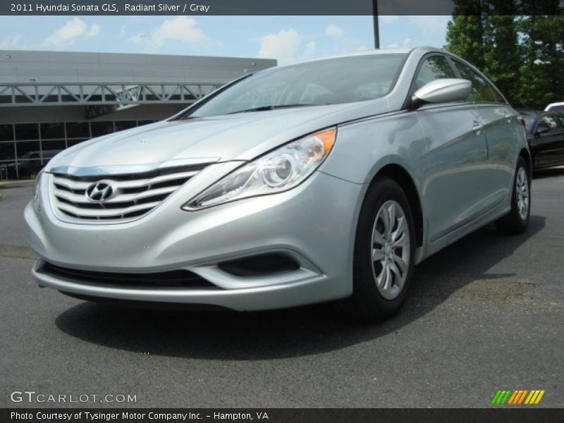 Radiant Silver / Gray 2011 Hyundai Sonata GLS