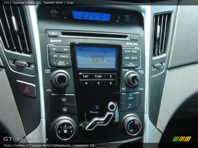 Radiant Silver / Gray 2011 Hyundai Sonata GLS