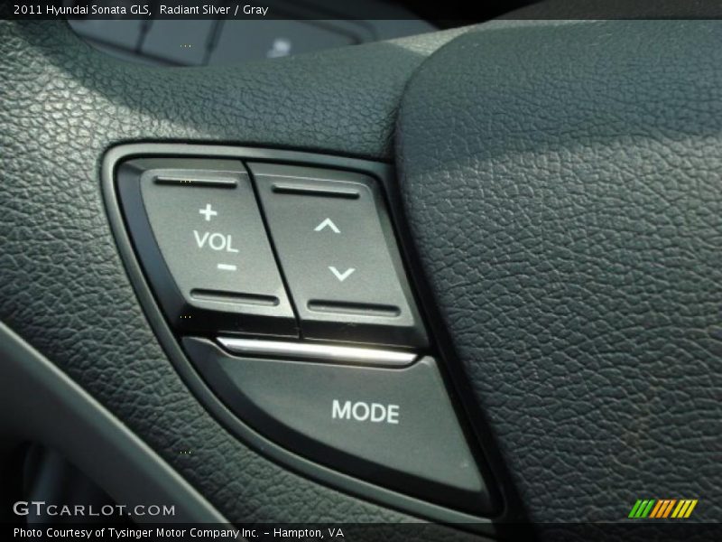 Radiant Silver / Gray 2011 Hyundai Sonata GLS