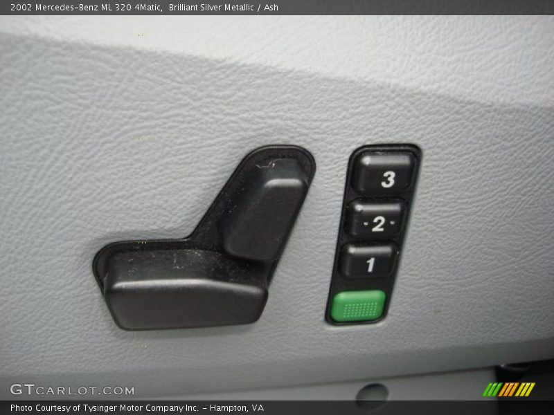 Brilliant Silver Metallic / Ash 2002 Mercedes-Benz ML 320 4Matic
