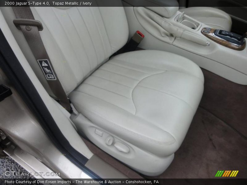 Topaz Metallic / Ivory 2000 Jaguar S-Type 4.0