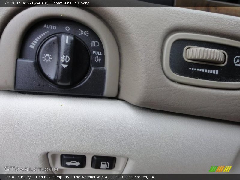 Controls of 2000 S-Type 4.0