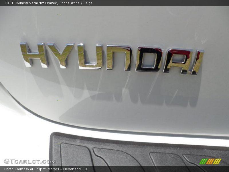 Stone White / Beige 2011 Hyundai Veracruz Limited