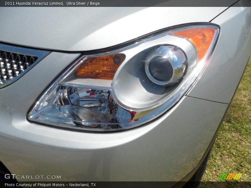 Ultra Silver / Beige 2011 Hyundai Veracruz Limited