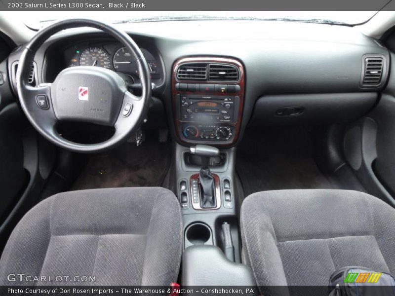 Dashboard of 2002 L Series L300 Sedan