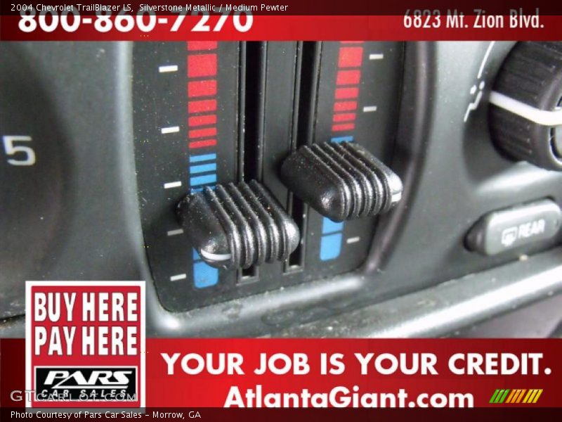 Silverstone Metallic / Medium Pewter 2004 Chevrolet TrailBlazer LS