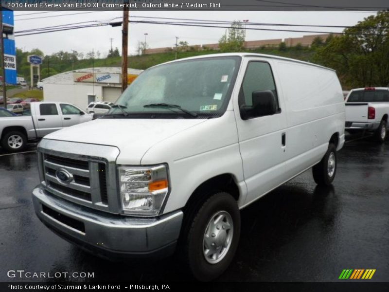 Oxford White / Medium Flint 2010 Ford E Series Van E250 XL Commericial