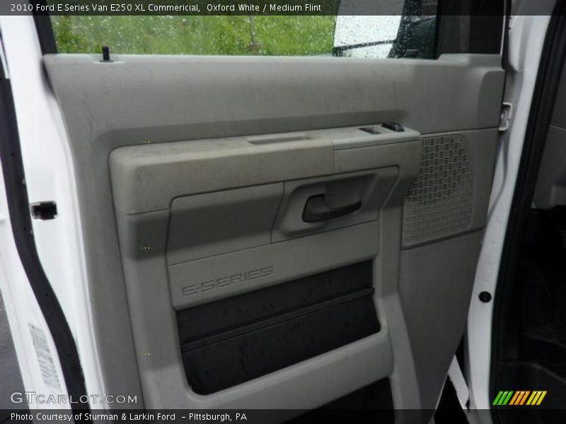 Oxford White / Medium Flint 2010 Ford E Series Van E250 XL Commericial