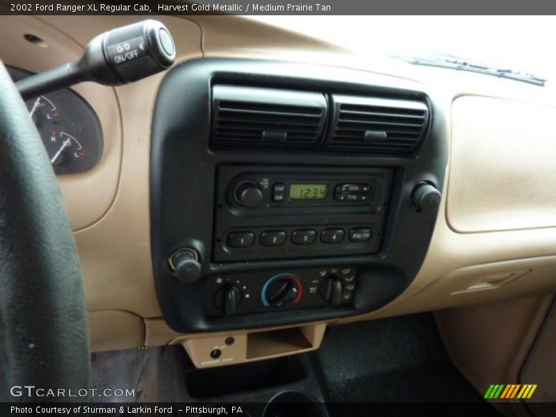 Harvest Gold Metallic / Medium Prairie Tan 2002 Ford Ranger XL Regular Cab