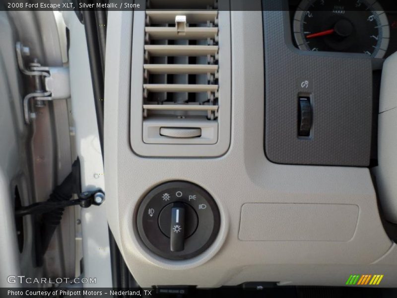 Silver Metallic / Stone 2008 Ford Escape XLT