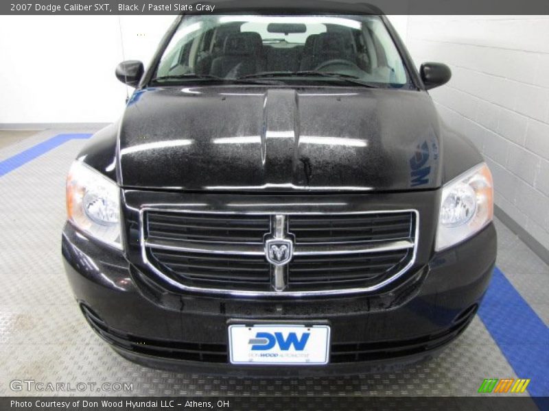 Black / Pastel Slate Gray 2007 Dodge Caliber SXT