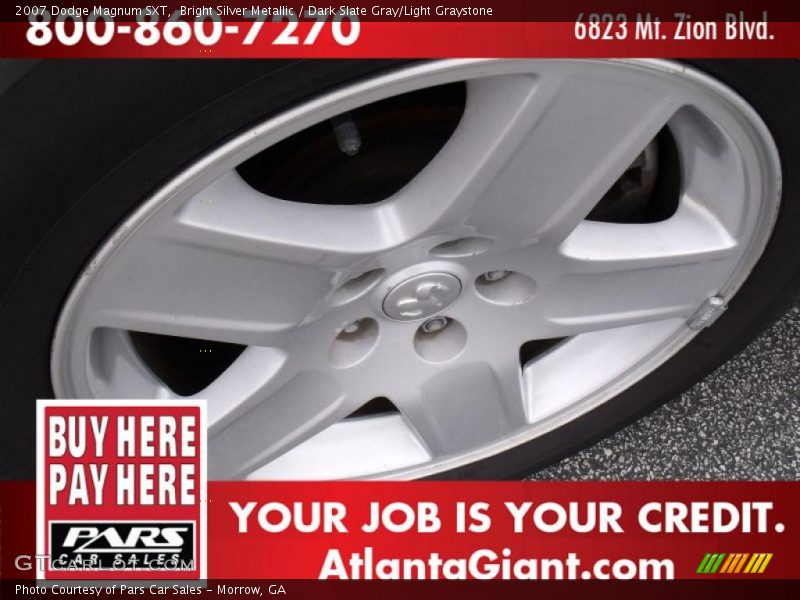 Bright Silver Metallic / Dark Slate Gray/Light Graystone 2007 Dodge Magnum SXT