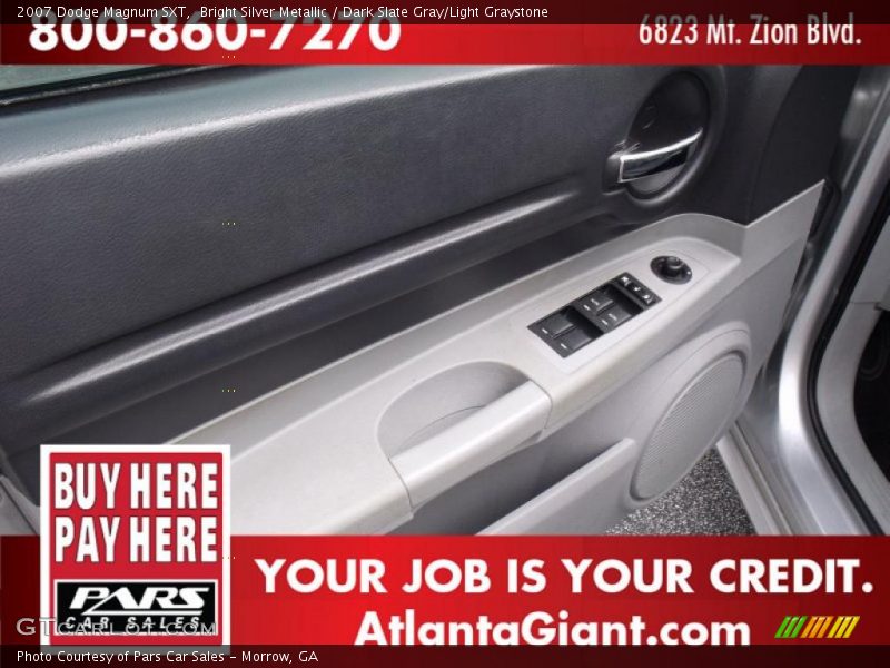 Bright Silver Metallic / Dark Slate Gray/Light Graystone 2007 Dodge Magnum SXT