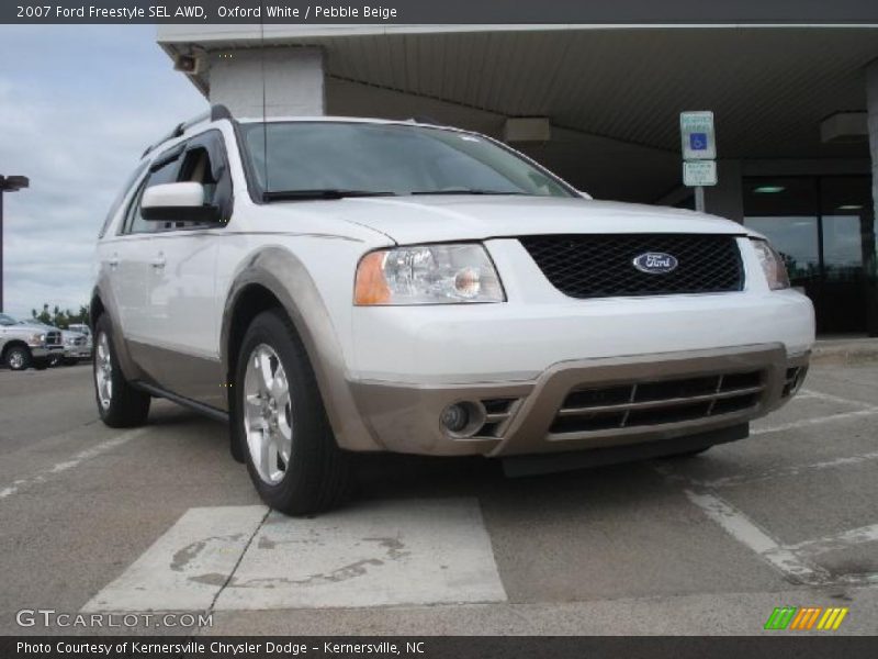 Oxford White / Pebble Beige 2007 Ford Freestyle SEL AWD