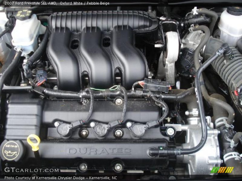 Oxford White / Pebble Beige 2007 Ford Freestyle SEL AWD