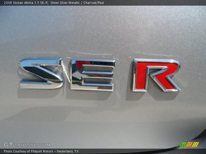  2006 Altima 3.5 SE-R Logo