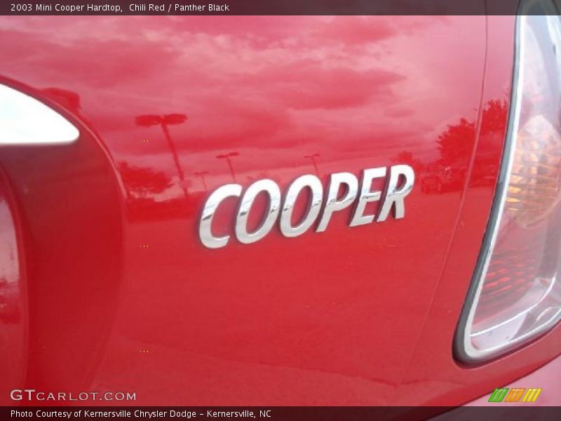 Chili Red / Panther Black 2003 Mini Cooper Hardtop