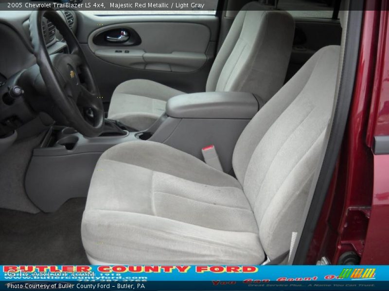 Majestic Red Metallic / Light Gray 2005 Chevrolet TrailBlazer LS 4x4