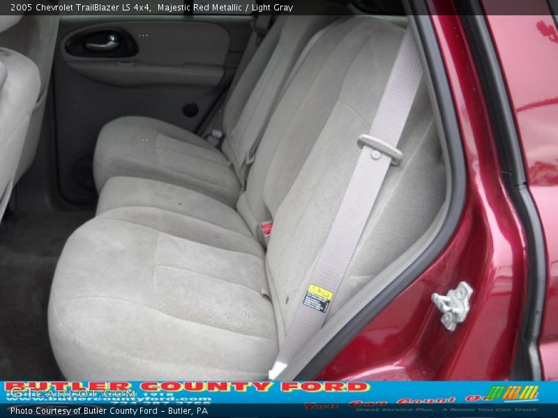 Majestic Red Metallic / Light Gray 2005 Chevrolet TrailBlazer LS 4x4