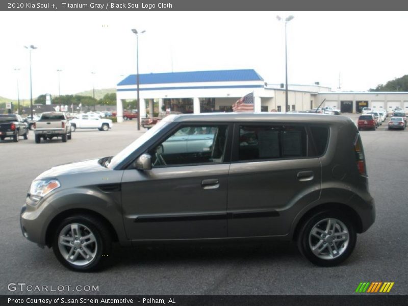 Titanium Gray / Black Soul Logo Cloth 2010 Kia Soul +
