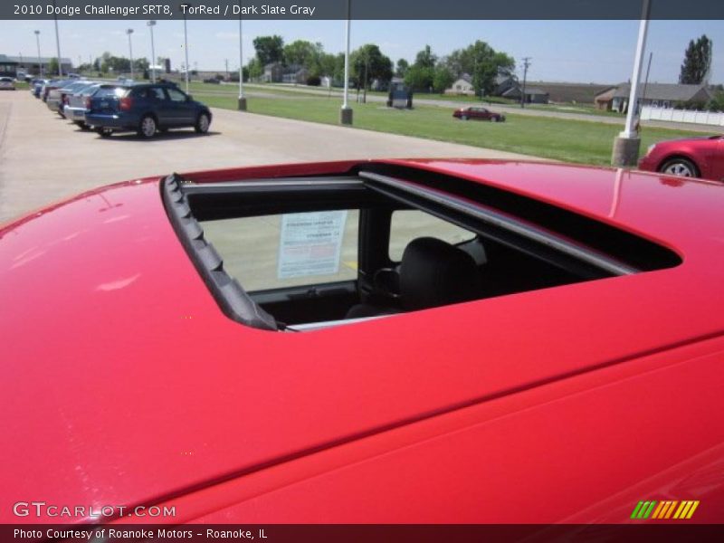 TorRed / Dark Slate Gray 2010 Dodge Challenger SRT8