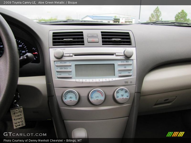 Aloe Green Metallic / Bisque 2009 Toyota Camry LE