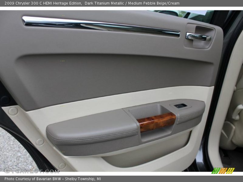 Dark Titanium Metallic / Medium Pebble Beige/Cream 2009 Chrysler 300 C HEMI Heritage Edition