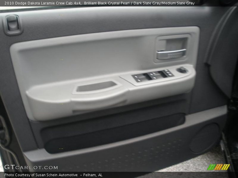 Brilliant Black Crystal Pearl / Dark Slate Gray/Medium Slate Gray 2010 Dodge Dakota Laramie Crew Cab 4x4