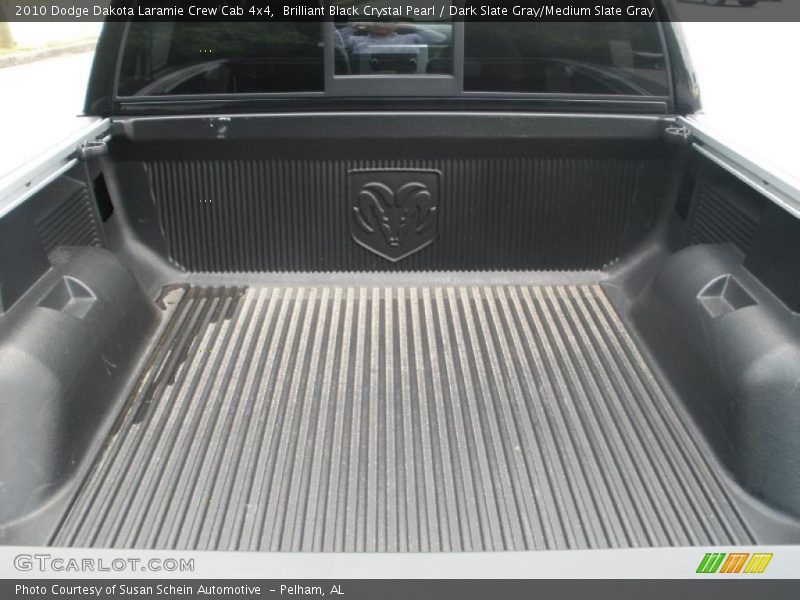 Brilliant Black Crystal Pearl / Dark Slate Gray/Medium Slate Gray 2010 Dodge Dakota Laramie Crew Cab 4x4
