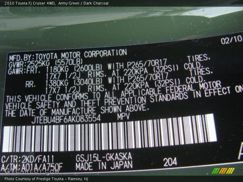 Army Green / Dark Charcoal 2010 Toyota FJ Cruiser 4WD