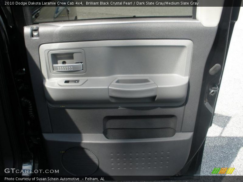 Brilliant Black Crystal Pearl / Dark Slate Gray/Medium Slate Gray 2010 Dodge Dakota Laramie Crew Cab 4x4