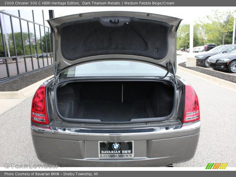 Dark Titanium Metallic / Medium Pebble Beige/Cream 2009 Chrysler 300 C HEMI Heritage Edition