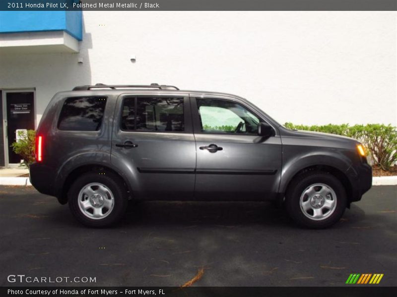 Polished Metal Metallic / Black 2011 Honda Pilot LX