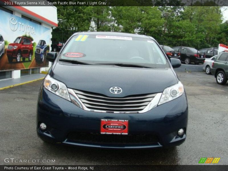 South Pacific Blue Pearl / Light Gray 2011 Toyota Sienna XLE