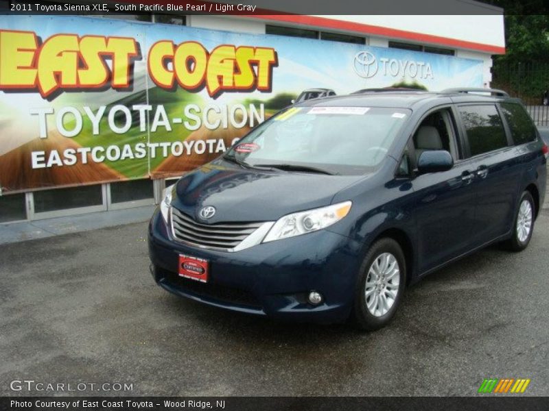 South Pacific Blue Pearl / Light Gray 2011 Toyota Sienna XLE