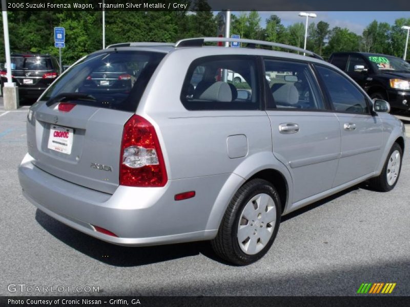 Titanuim Silver Metallic / Grey 2006 Suzuki Forenza Wagon