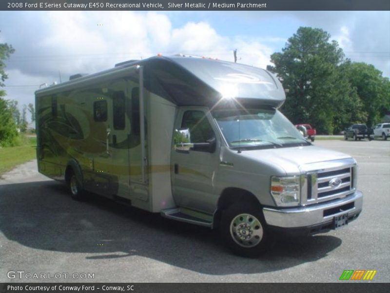 Silver Metallic / Medium Parchment 2008 Ford E Series Cutaway E450 Recreational Vehicle