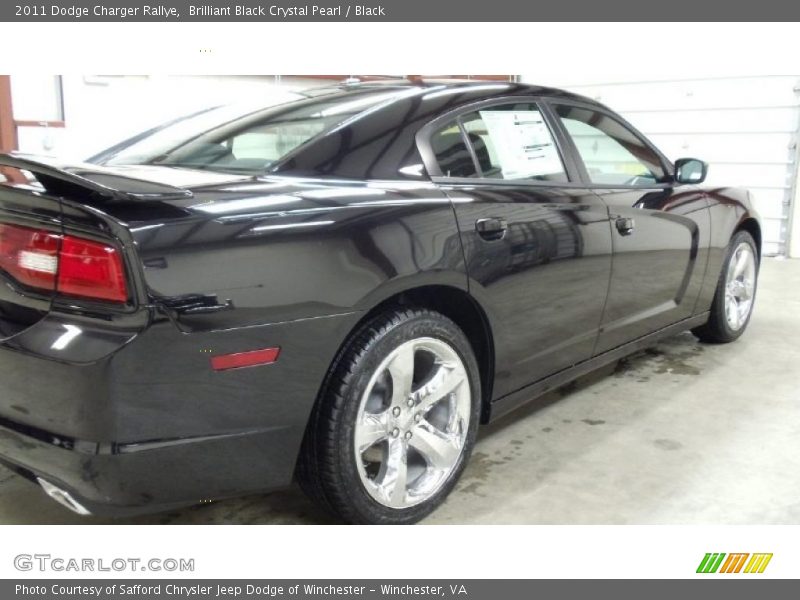 Brilliant Black Crystal Pearl / Black 2011 Dodge Charger Rallye