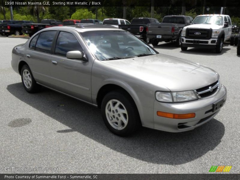 Sterling Mist Metallic / Black 1998 Nissan Maxima GLE