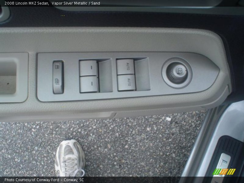 Vapor Silver Metallic / Sand 2008 Lincoln MKZ Sedan