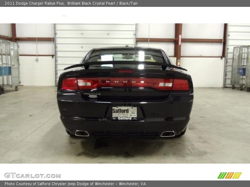 Brilliant Black Crystal Pearl / Black/Tan 2011 Dodge Charger Rallye Plus